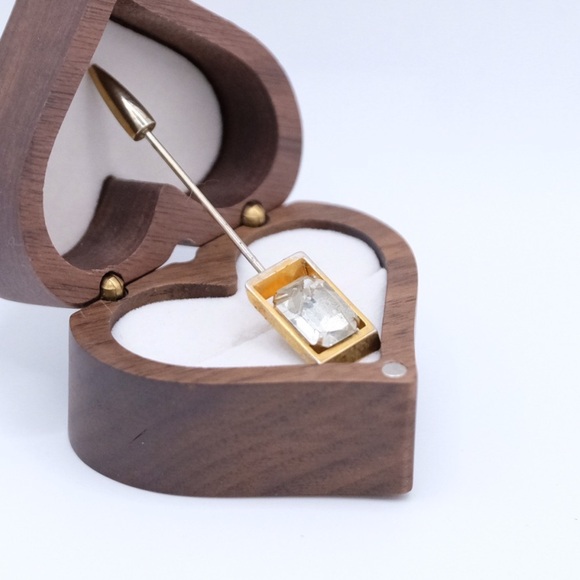 Vintage Rhinestone Stick Pin Brooch - Picture 14 of 15